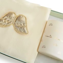 New Marie Chantal Tout A Commence Avec Un Coffret Cadeau Angel Wing